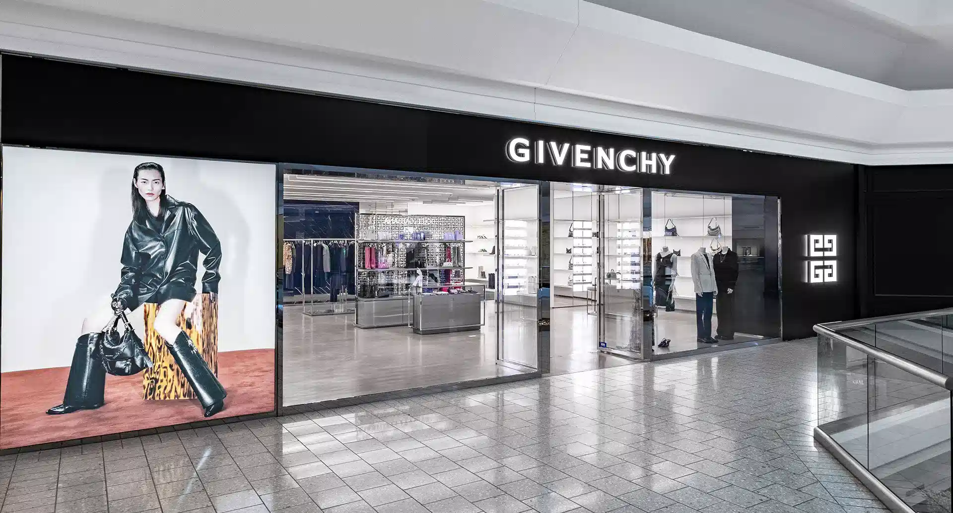 Banner 1 - Givenchy Butik Danmark