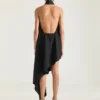 Asymmetrisk halterneck-kjole i uld