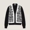 Cardigan i bomuldsstrik med blomsterprint Cardigan i bomuldsstrik med blomsterprint