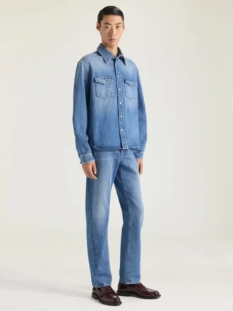 Couture-skjorte med søm i skyggevasket denim