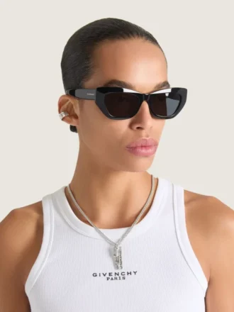 Givenchy Tape Earcuff i metal og emalje