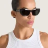 Givenchy Tape Earcuff i metal og emalje Givenchy Tape Earcuff i metal og emalje
