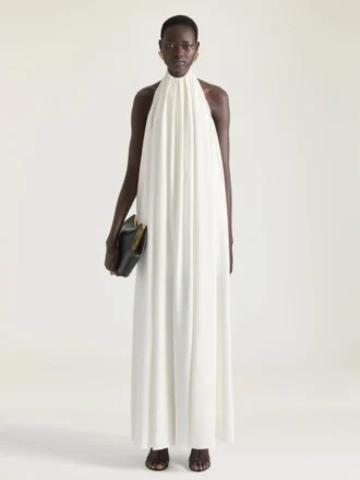 Halter-aftenkjole i crepe cady