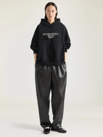 Hoodie-sweatshirt i fleece med Givenchy-båndprint Hoodie-sweatshirt i fleece med Givenchy-båndprint
