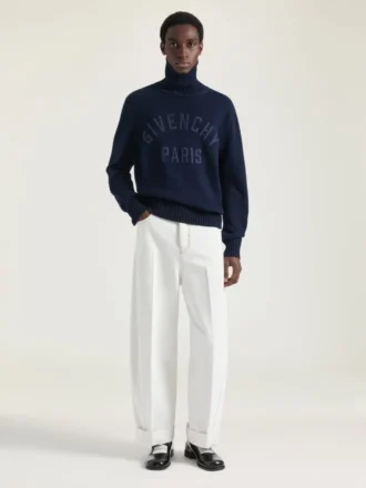 Rullekravesweater i bomuld med Givenchy Paris-broderi