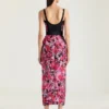 Kjole i blomstret jacquard Kjole i blomstret jacquard