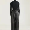 Krop i fin rib med Givenchy-signatur Krop i fin rib med Givenchy-signatur