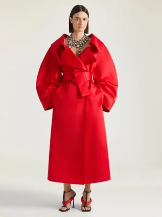 Lang cocoon-frakke i satin Lang cocoon-frakke i satin