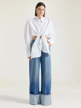 Mellemblå jeans med opsmøg