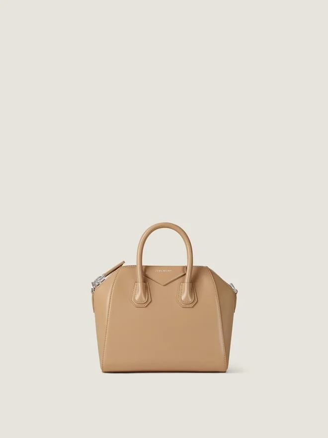 Mini Antigona Bag i Box-læder Mini Antigona Bag i Box-læder
