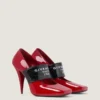 Pumps med skåret firkantet Givenchy-bånd i laklæder