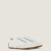 Slanke sneakers i mesh og ruskind