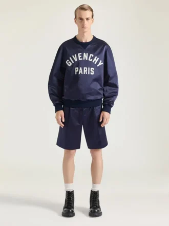 Sweatshirt i satin med Givenchy Paris-broderi Sweatshirt i satin med Givenchy Paris-broderi