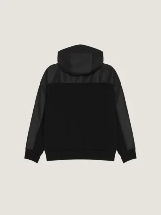 vindjakke i polyfaille med broderet givenchy paris 2 2 330x440 - Vindjakke i polyfaille med broderet Givenchy Paris